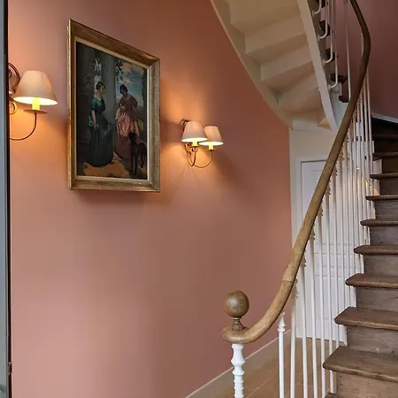 Château De Alojamento de Acomodação e Pequeno-almoço 4*