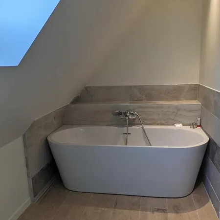 Chateau De Brissac-Quincé